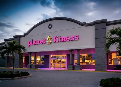 how much is planet fitness|planet fitness fees per month.